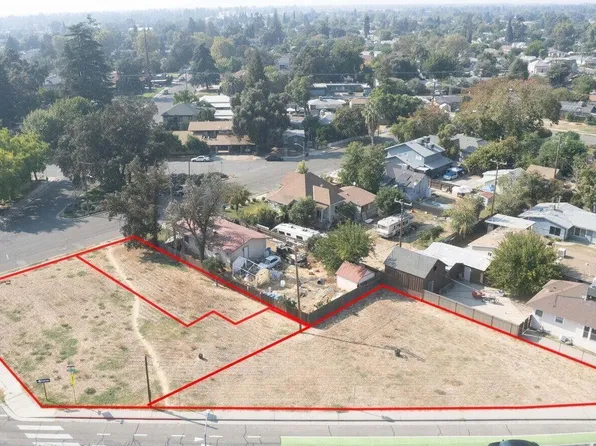 200 NW 1st Avenue, Visalia, CA 93291