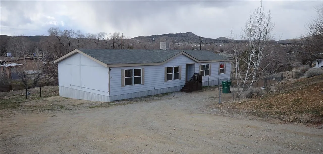 5265 Lupin Dr photo 1