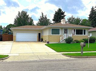 337 Telstar Dr, Bismarck, ND 58503