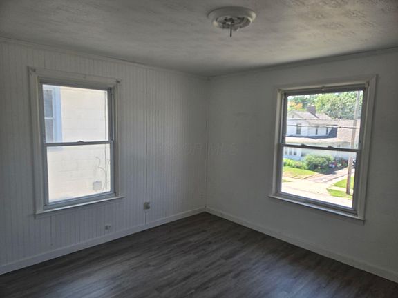 5th image of 524 S Prospect St