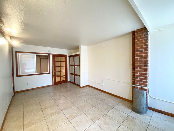 4th image of 1234 47th Ave #3