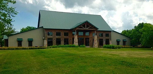 1000 Lakewood Dr #7