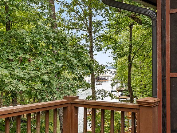 3rd image of 1814 Rivergate Ter