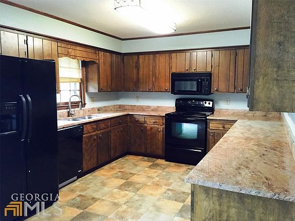 5th image of 543 Brookwood Dr