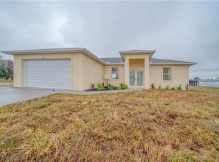 216 Kismet Pkwy E, Cape Coral, FL 33909