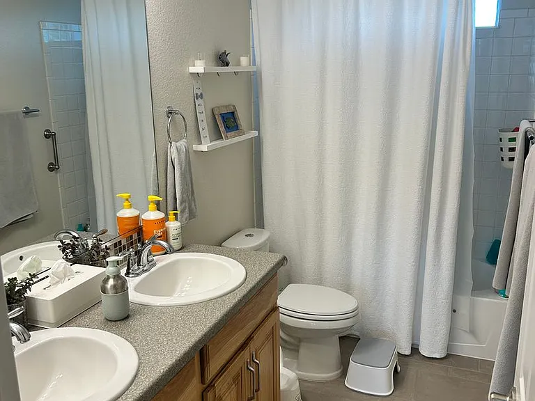 543 Cordova Ct — Photo 18