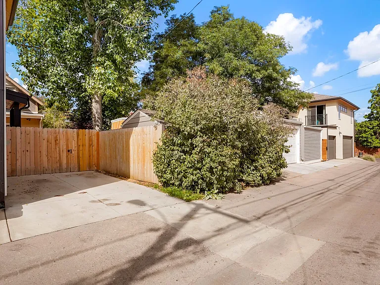 4370 Winona Ct #1/2 — Photo 17