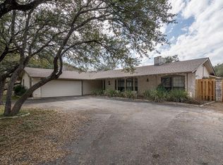 305 Timpanagos Dr, Lakeway, TX 78734