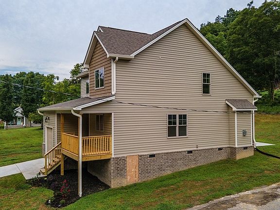 3rd image of 1525 Westside Dr NW Lot 2