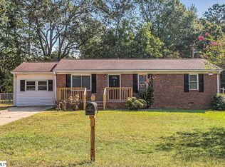 10 Blossom Dr, Greenville, SC 29605