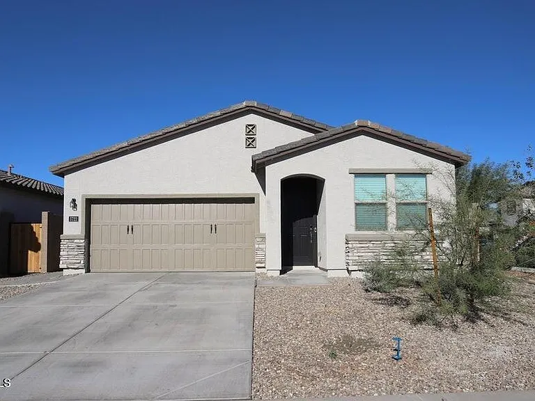 5722 W Getty Dr — Photo 42