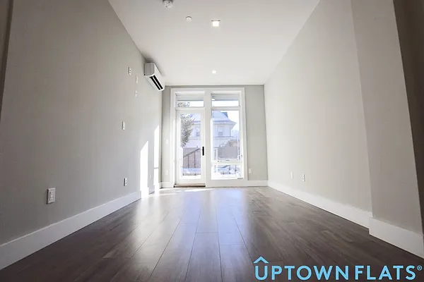 Rented by Uptown Flats LLC | media 38