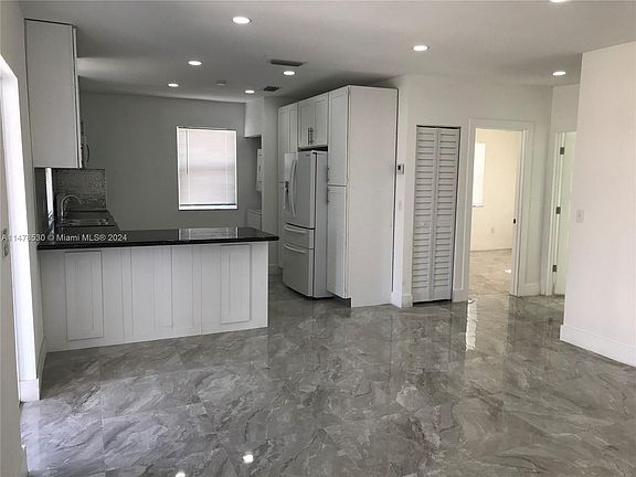 3rd image of 3431 NW 32nd Ave