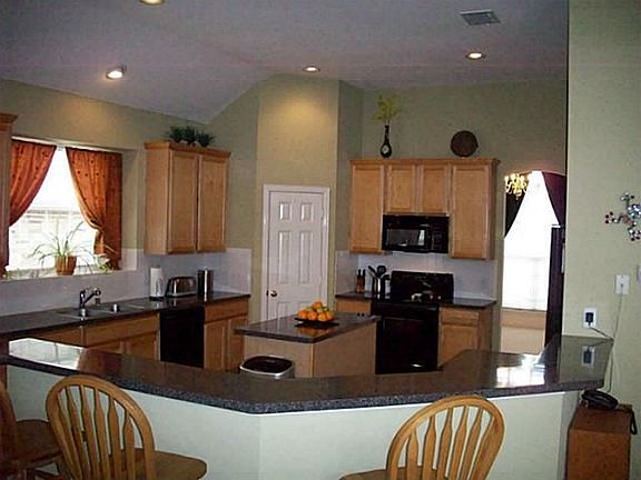 5th image of 1410 Tartan Dr