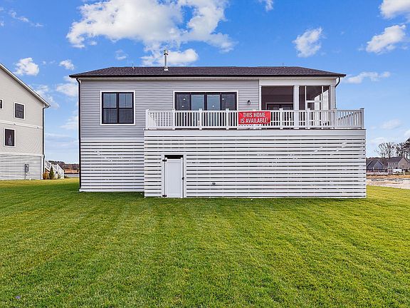 5th image of 34104 Hornbeam Dr
