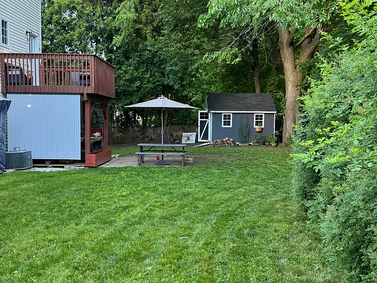 7 Gwen Rd #B — Photo 14