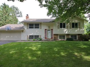 12315 70th Ave N, Maple Grove, MN 55369