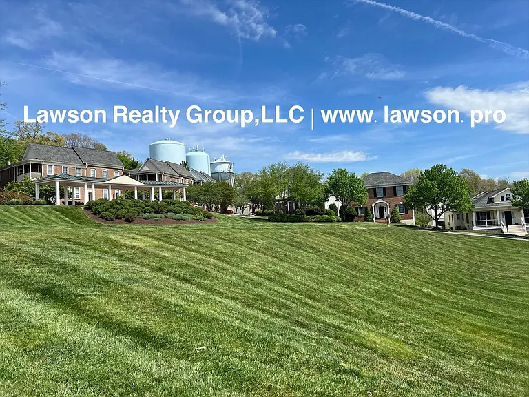 3602 Colonial Green Cir SW — Photo 5