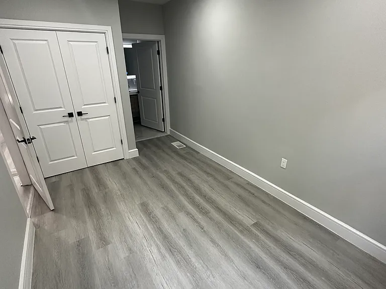 605 Madison Ave #1 — Photo 5