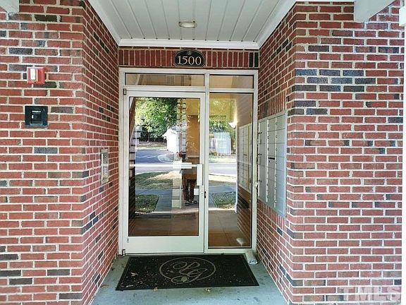 2nd image of 1531 Providence Glen Dr #1531