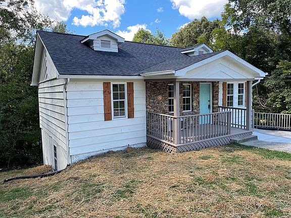3rd image of 104 Highland Dr #1