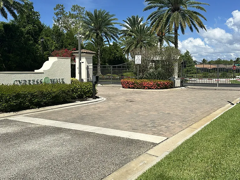 11524 Grey Egret Cir — Photo 36