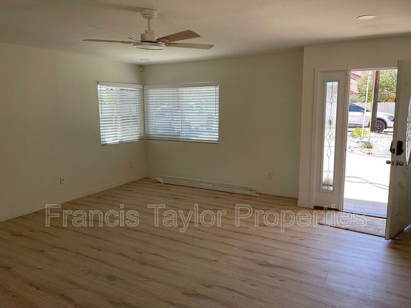 5th image of 1124 La Honda Dr