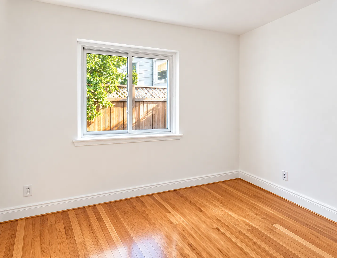 4 bed, 1826 sqft, $4,895 — Photo 4