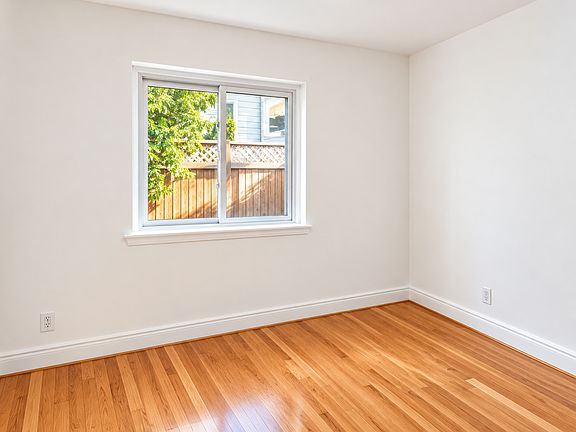 4th image of 5985 Santa Teresa Blvd