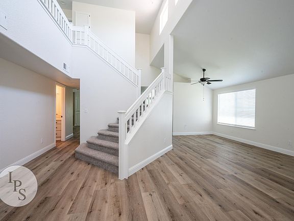 5th image of 963 E Niles Ave