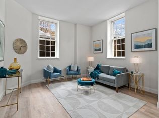 65 Glen Rd APT H2, Brookline, MA 02445