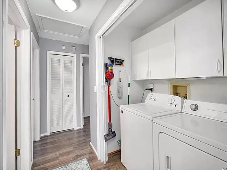 7538 Depew St — Photo 17