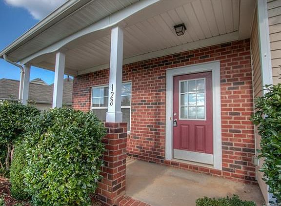2nd image of 128 Farm Springs Dr