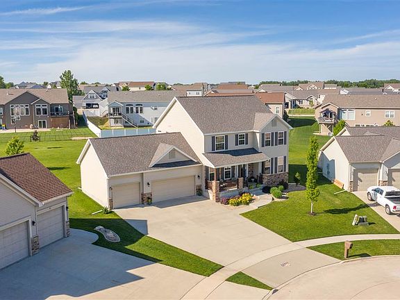 2nd image of 2923 Quail Hollow Ln