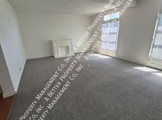 915 E Ocean Blvd APT 10, Long Beach, CA 90802