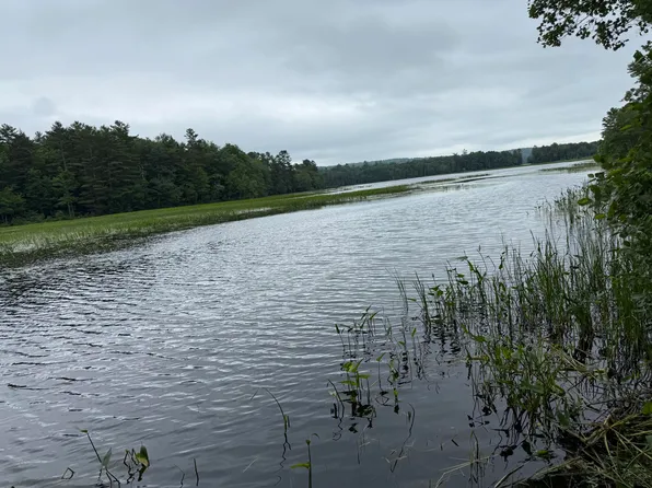 489 Lovejoy Pond Road, Fayette, ME 04349