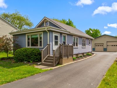 338 Marengo Rd, Harvard, IL, 60033