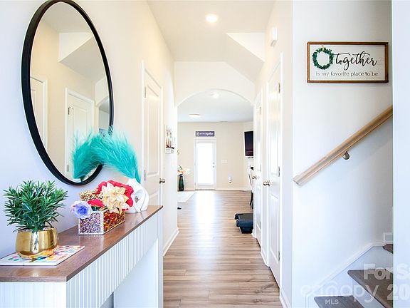 5th image of 6016 Chelsea Oaks Rdg