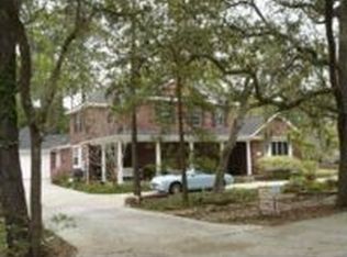 3707 Roylene Ct, Dickinson, TX 77539