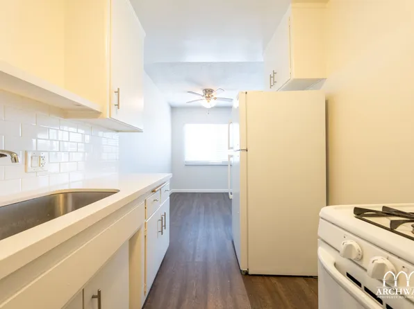 2320 Virginia Ave #6, Santa Monica, CA 90404