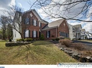 106 Bridgewater Dr, New Hope, PA 18938
