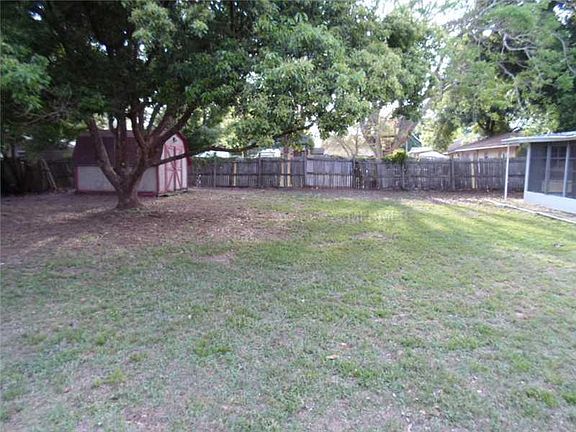 5th image of 1545 Valencia Ave
