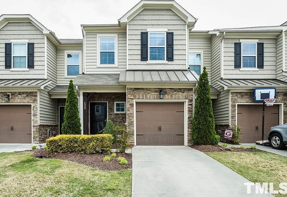 1st image of 133 Rubrum Dr