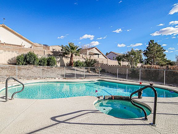 3rd image of 1292 Bobrich Cir