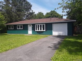 8137 Buena Vista Dr, Rome, NY 13440