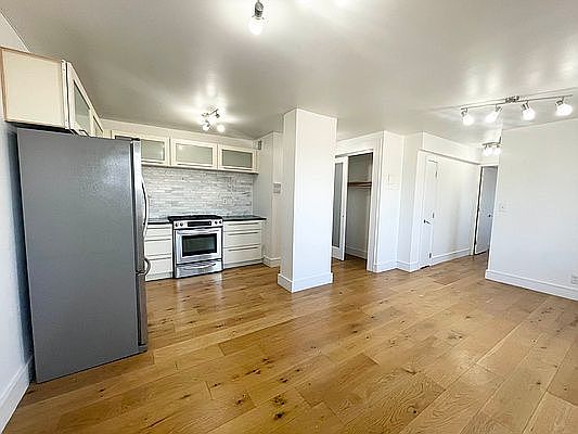 2nd image of 115 E 122nd St #9H
