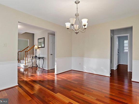 5th image of 12572 Cricket Ln