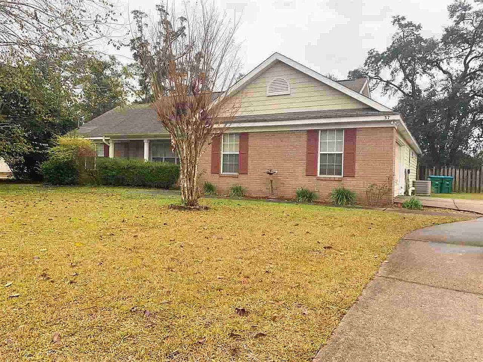 1st image of 37 Bridlegate Dr