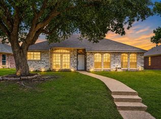 1111 Old Knoll Dr, Wylie, TX 75098