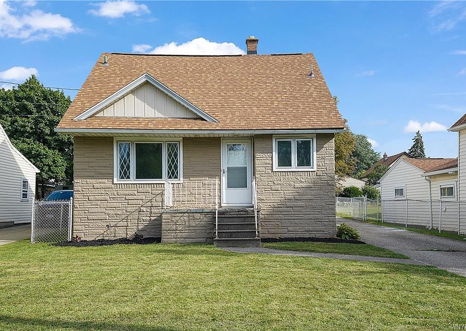 1st image of 38 Orchard Pl